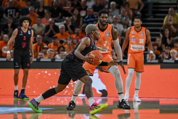 深深的惋惜 深深的惋惜