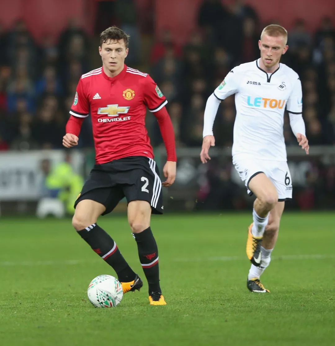 成功不仅需 成功不仅需